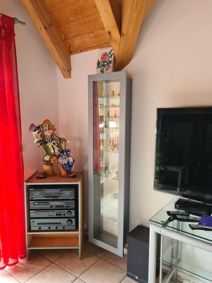 Ferienwohnung Helga Thalmassing  Bagian luar foto