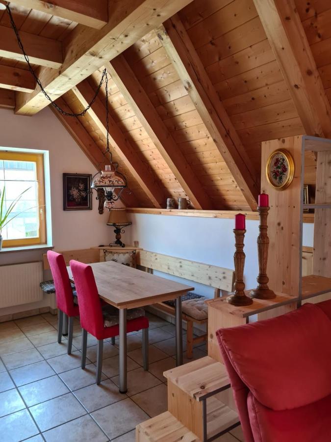 Ferienwohnung Helga Thalmassing  Bagian luar foto