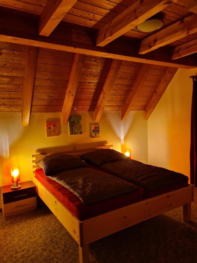 Ferienwohnung Helga Thalmassing  Bagian luar foto